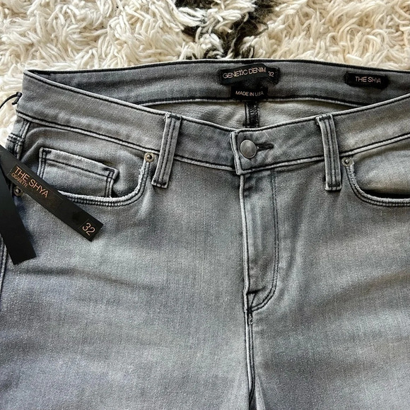 Genetic Denim | Shya Mid Rise Skinny Jeans in Washed Grey - Picture 3 of 7